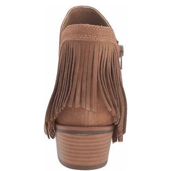 Lucky Brand Womens Freedah Closed ToeAnkle Chelsea - Picture 11 of 14